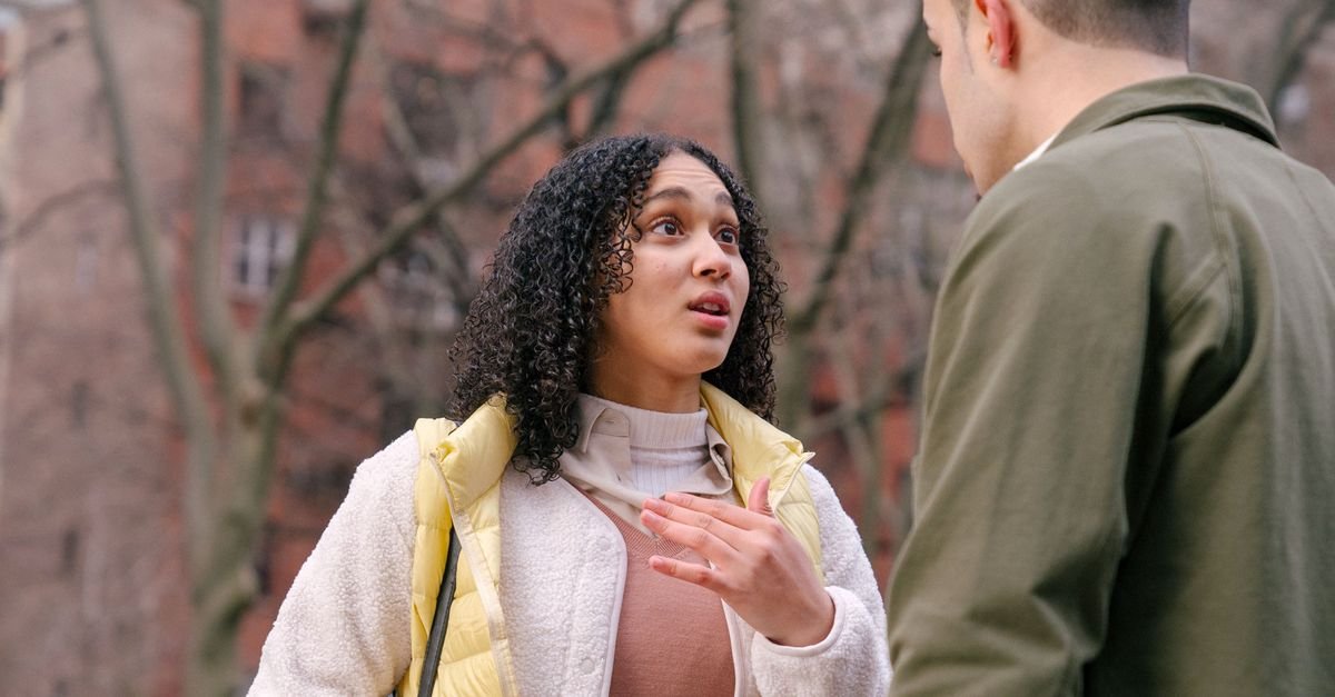 Why His Silence Isn’t Rejection: What a Man’s Quiet Moments Really Mean